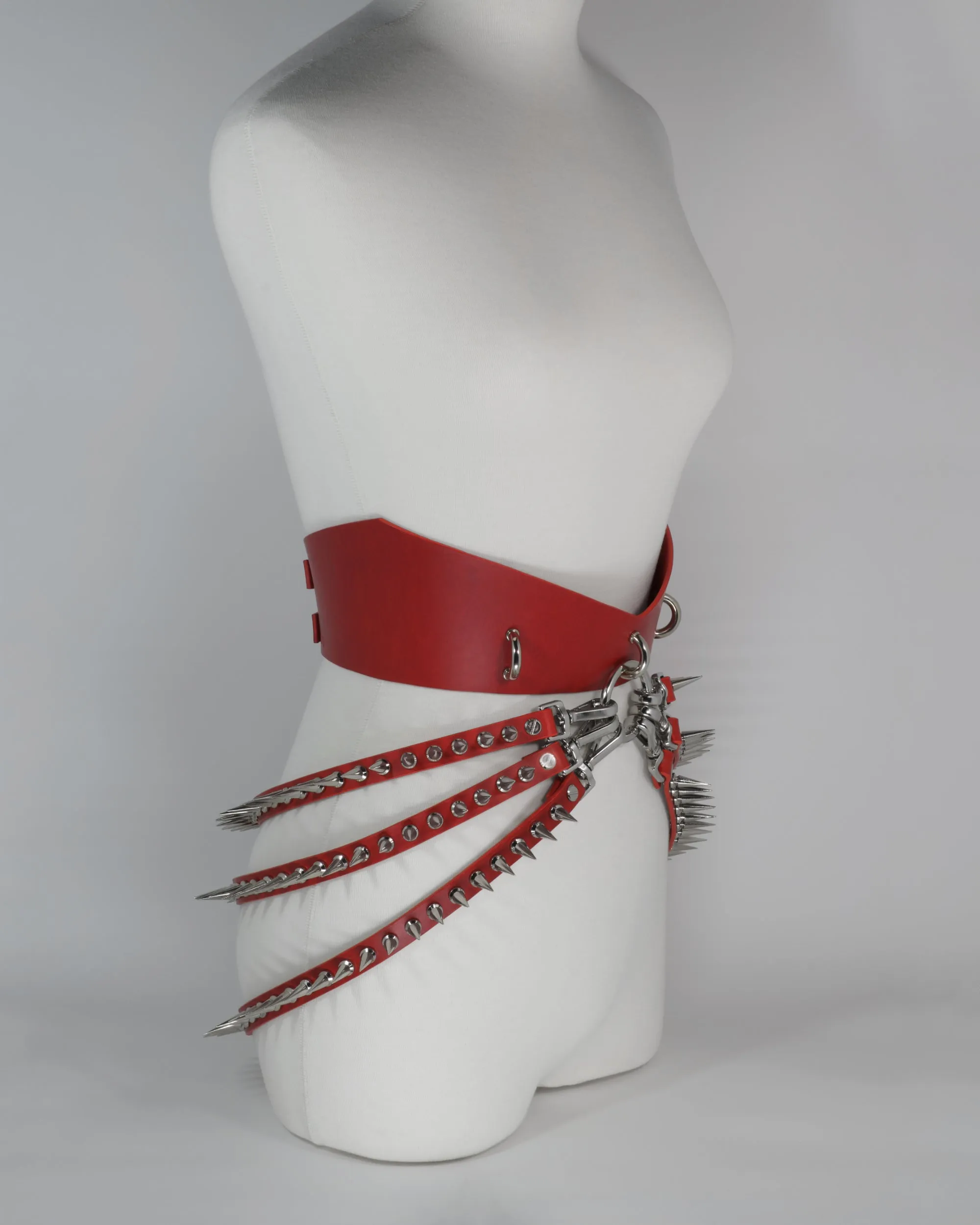17472_with spiked straps