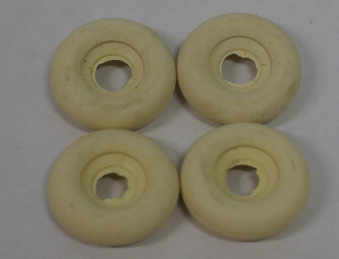 7/8" Balloon tire Original Stock :  Arcade Hubley