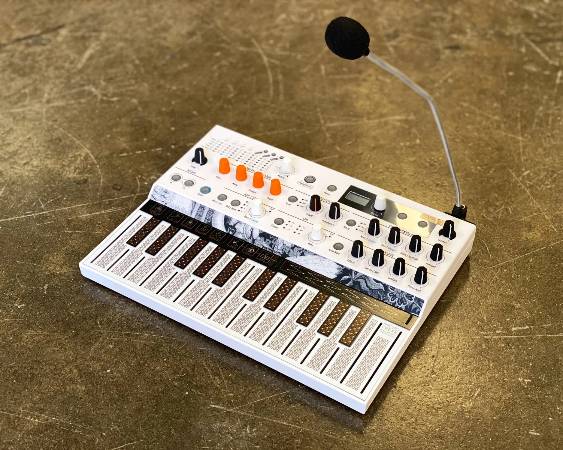 Arturia Microfreak Vocoder Edition