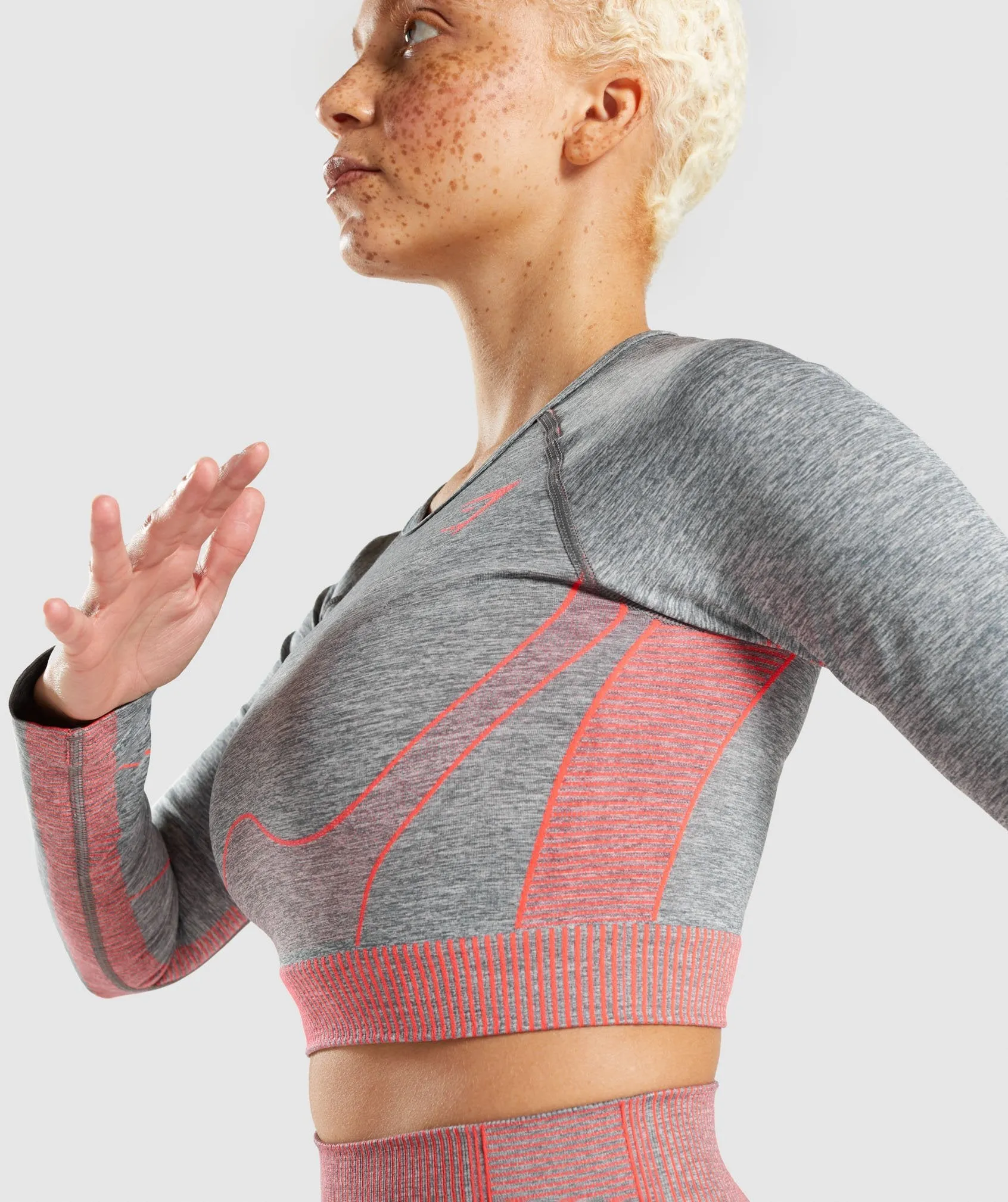 Gymshark Hyper Amplify Long Sleeve Crop Top - Charcoal Marl/Coral