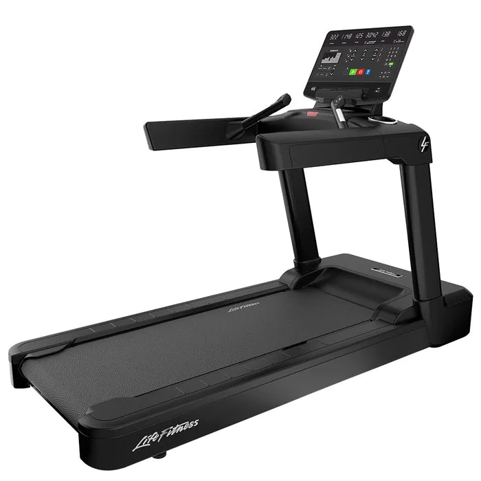 Life Fitness Club Series   Treadmill w/ SL Console - Black