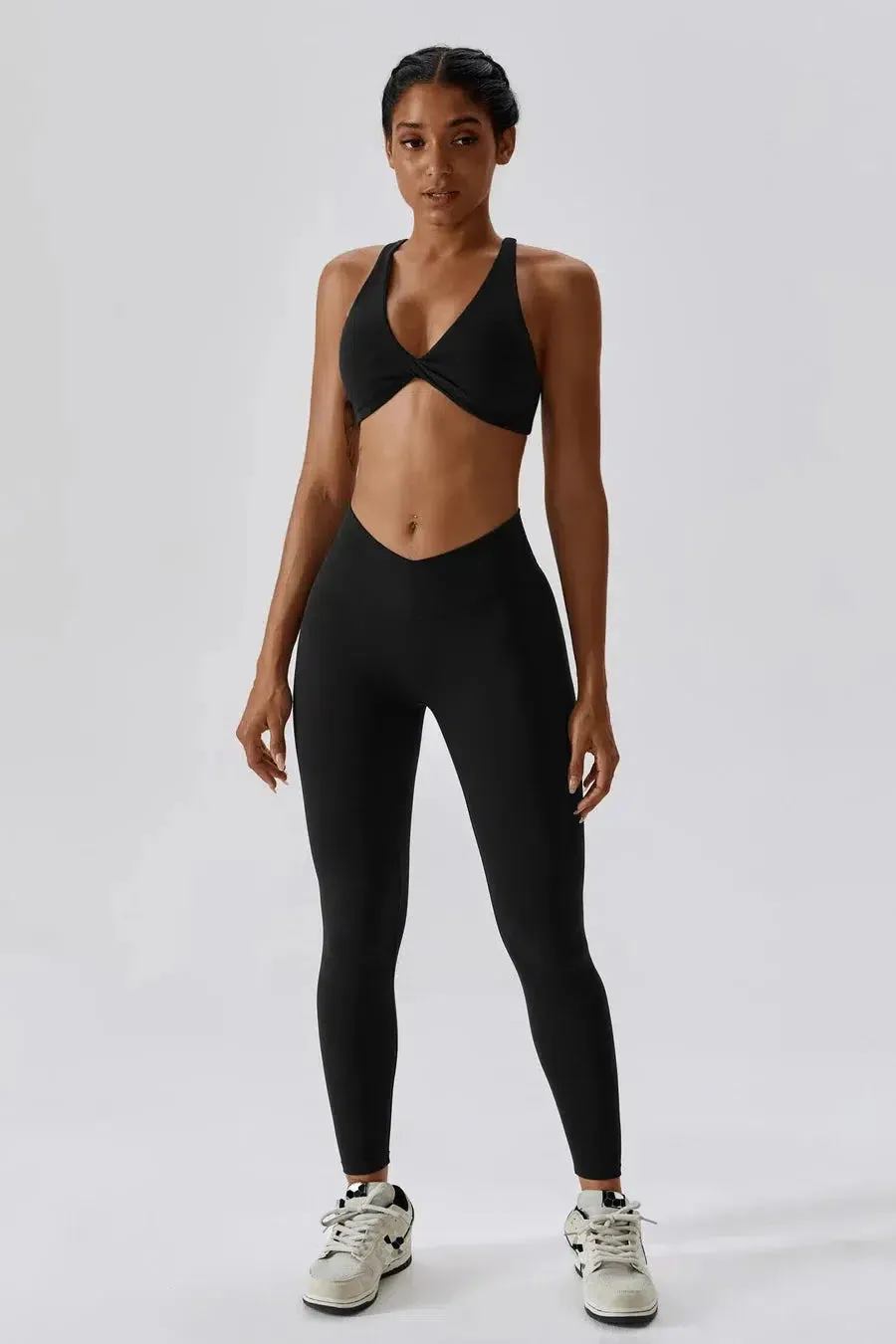 Lorelei – Crossback straps – Sculpting sports bra