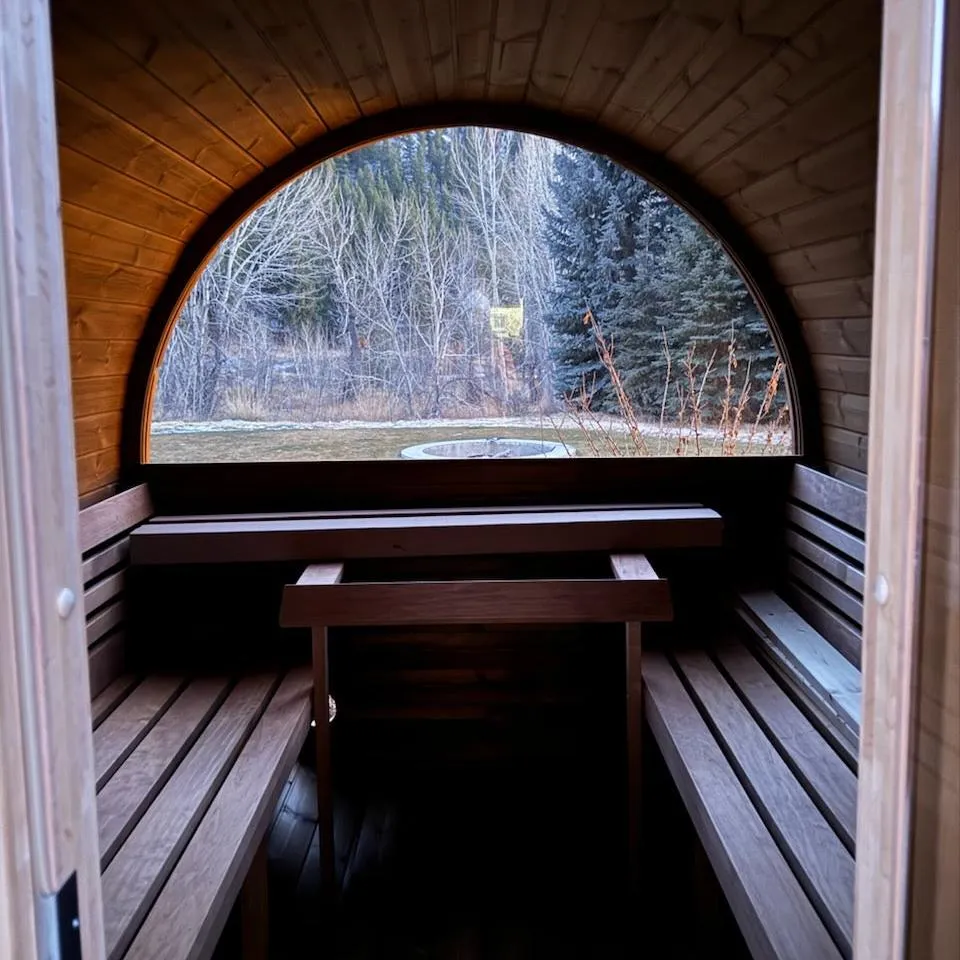 Model E8W 6 Person Barrel Sauna
