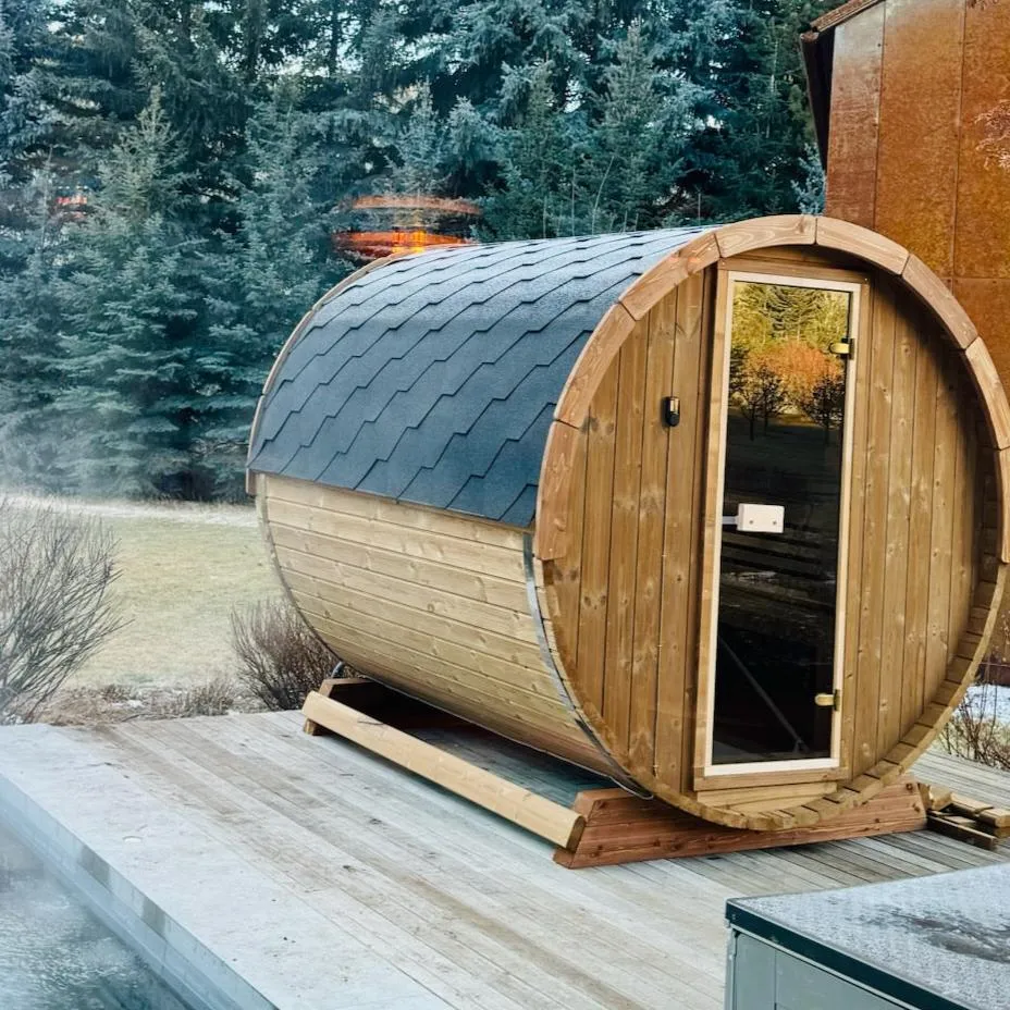 Model E8W 6 Person Barrel Sauna
