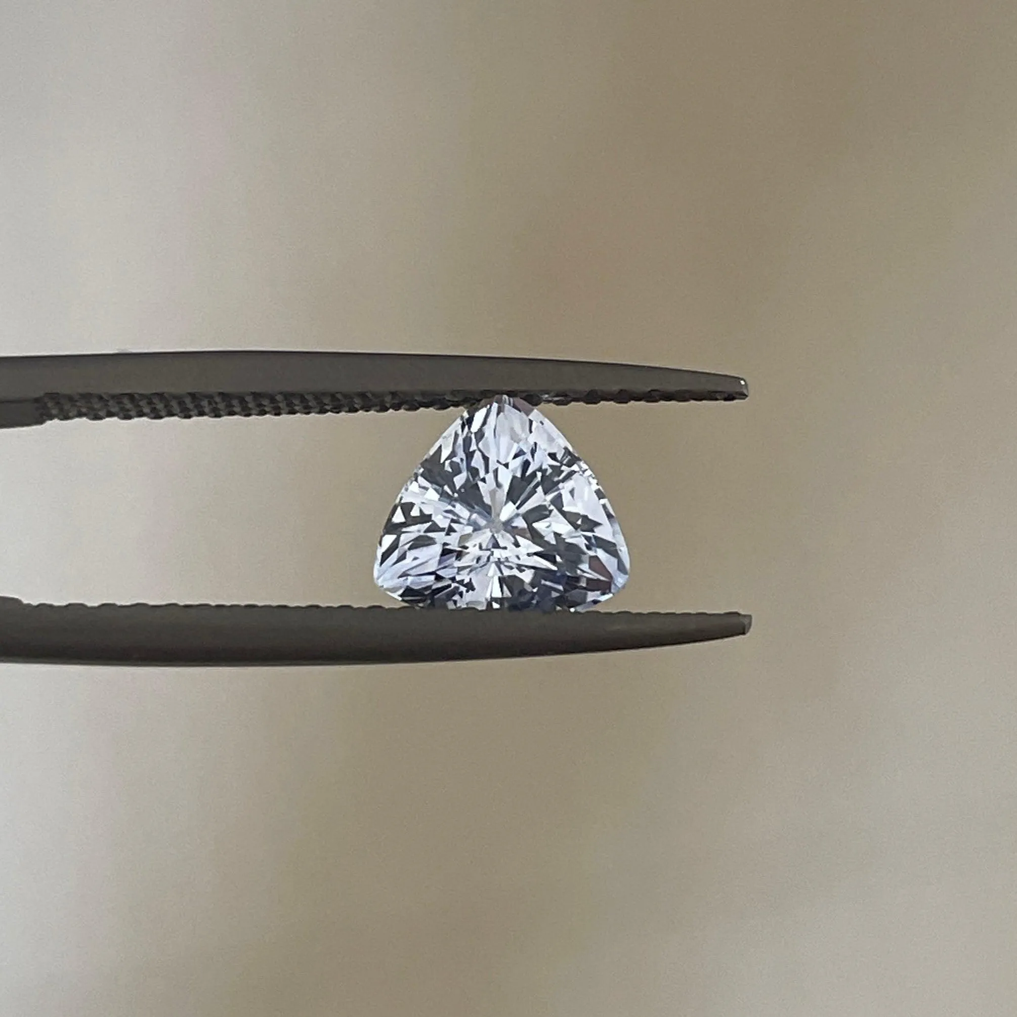 Natural Snowy White sapphire 1.48 crt