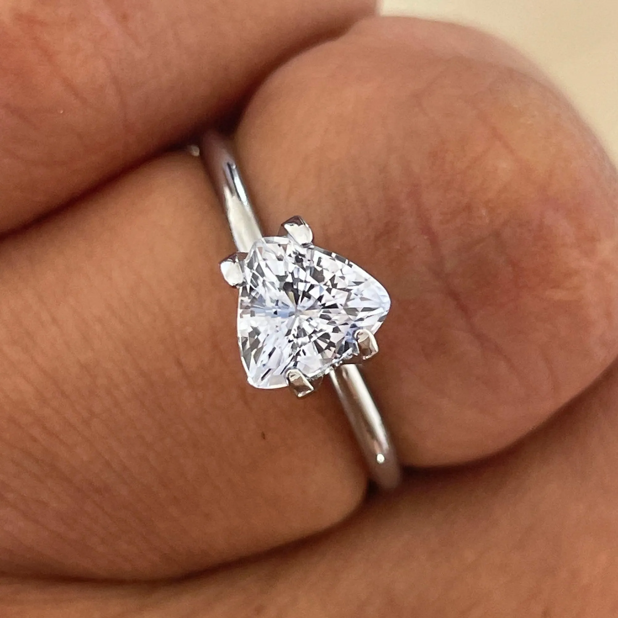 Natural Snowy White sapphire 1.48 crt