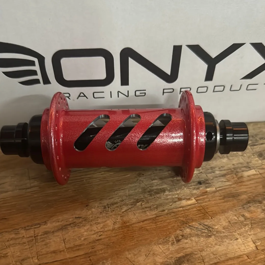 Onyx Hubs Cotm cosmic red