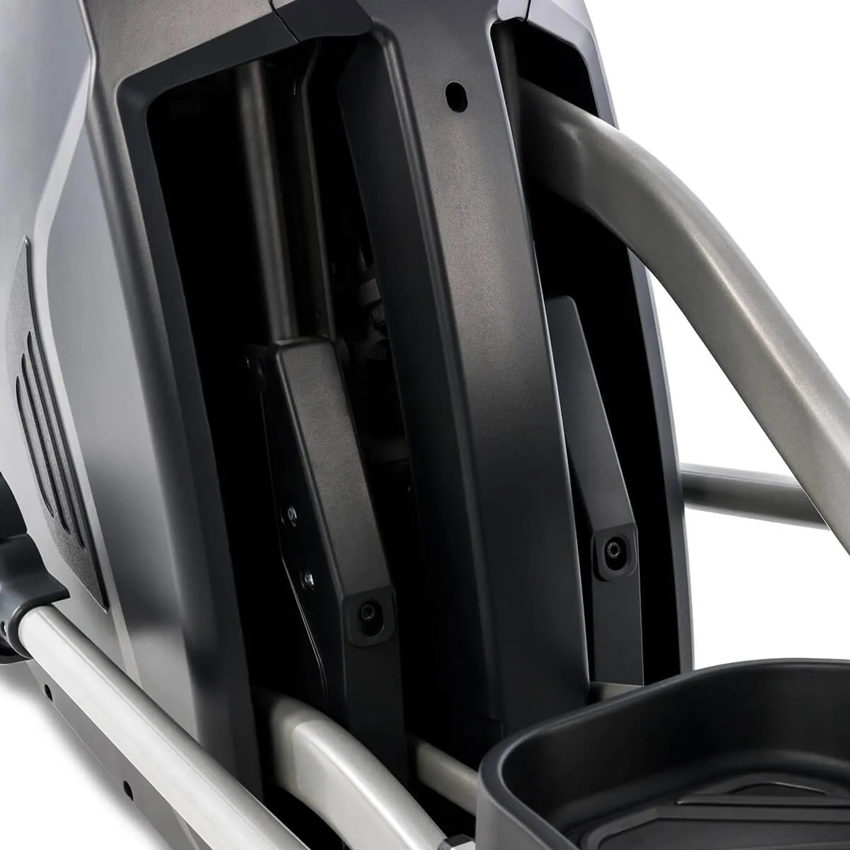 Spirit Fitness CE850 Elliptical Trainer