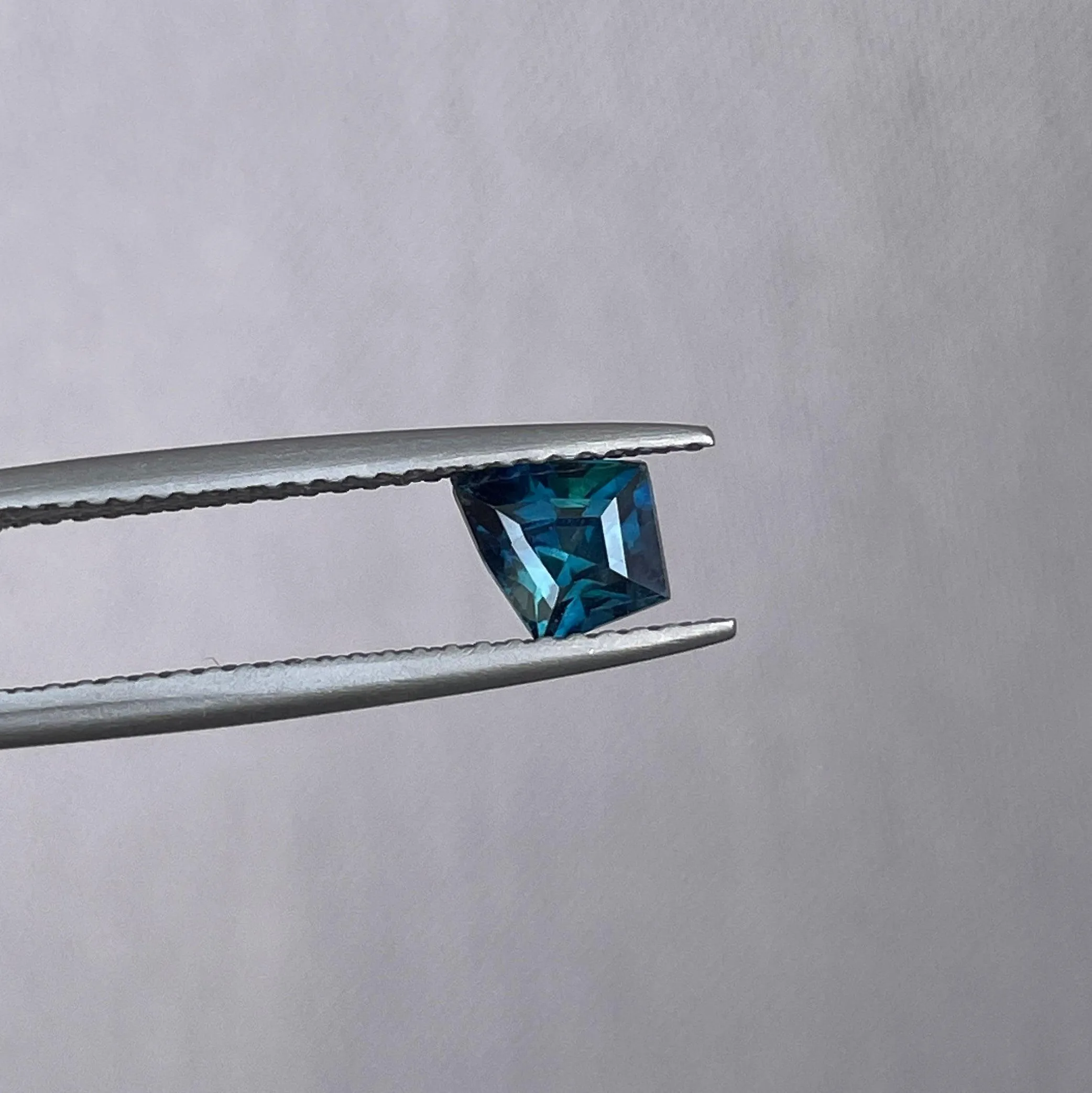 Teal Sapphire 0.82 Ct